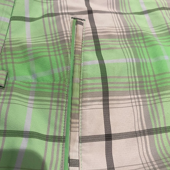 Nike golf shorts - Picture 4 of 6